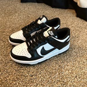 Nike dunk black and white panda Women